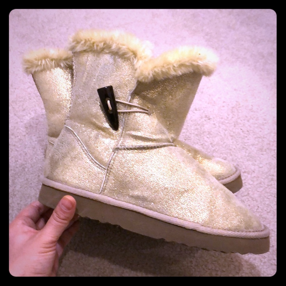 Golden fuggs!